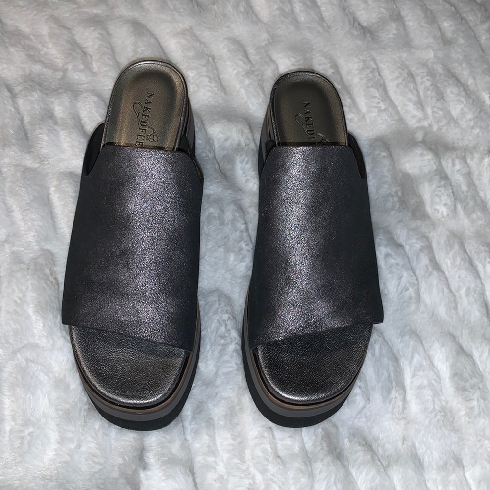 Naked Feet Black Metallic Flow